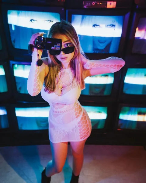 only-girls image