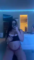 women-with-tanlines