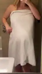 pregnant-milfs