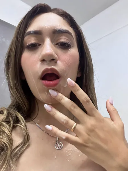 babe-cum-cute-29