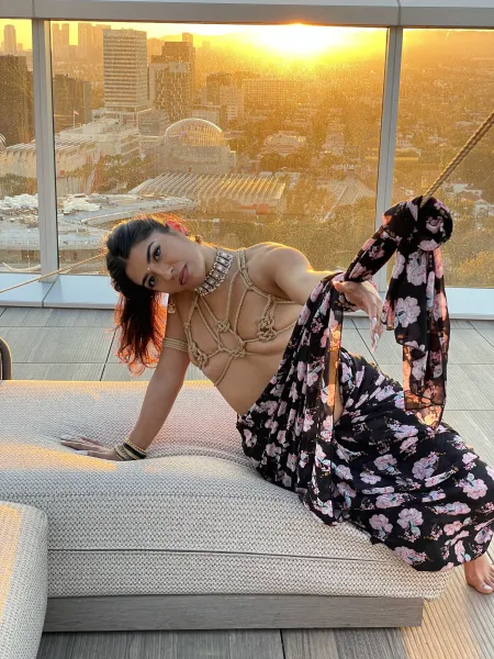 jasminesherni image