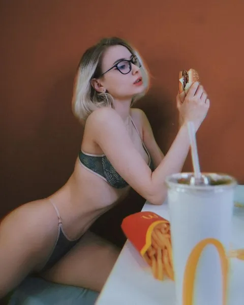 bra-braless-food-fetish