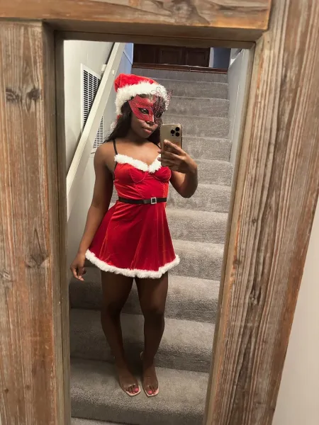 amateur-booty-christmas-2