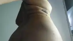 pussy-spreading