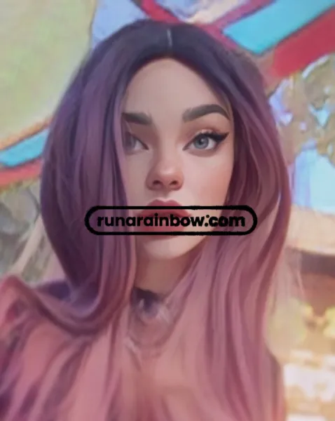 egirl-lips-pink-hair