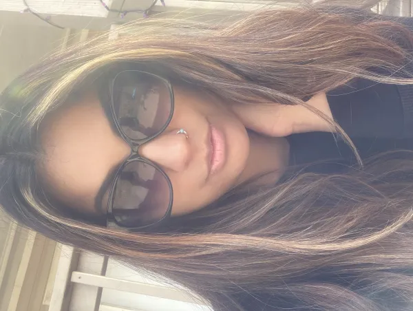 karina.valentina image