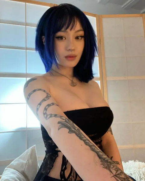 big-tits-babe-busty-66