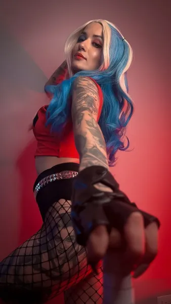 amateur-cosplay-curly-hair