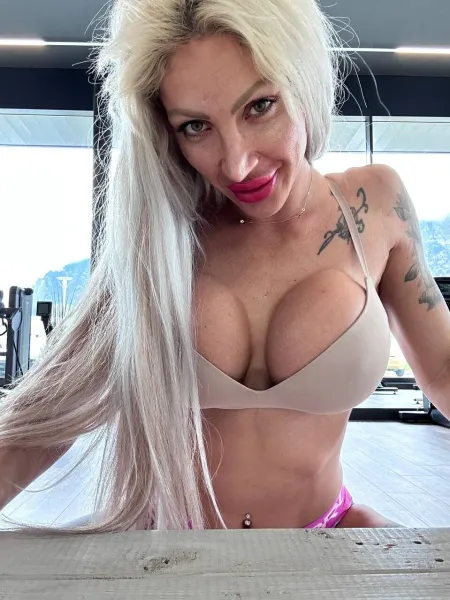 ninacoxxx image