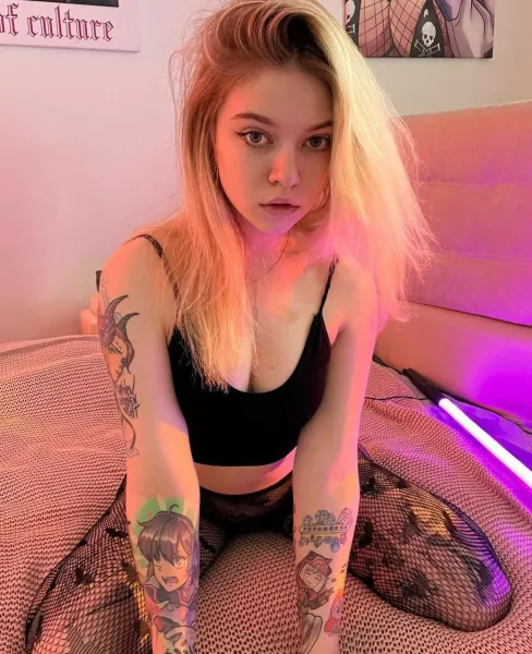 only-girls image