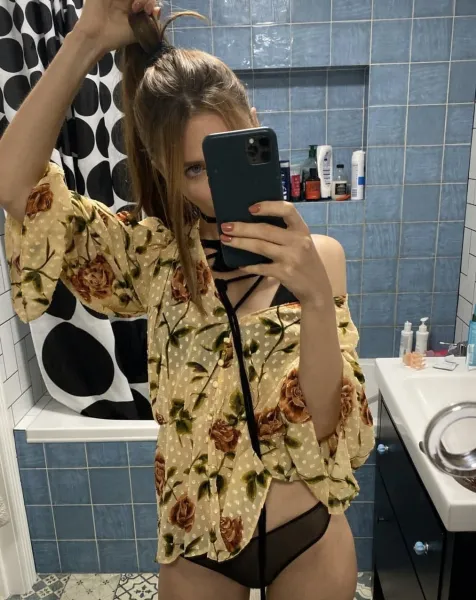 only-girls image