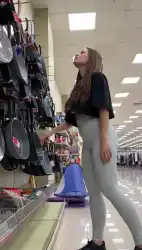 flashing-boobs