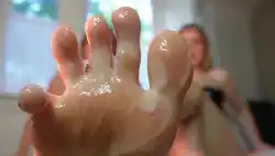 foot-queen