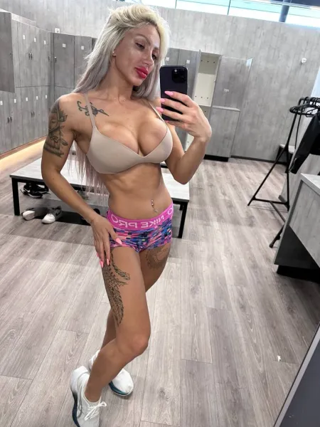 ninacoxxx image