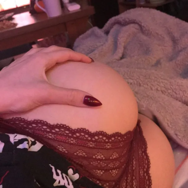 amateur-big-ass-bubble-butt-32