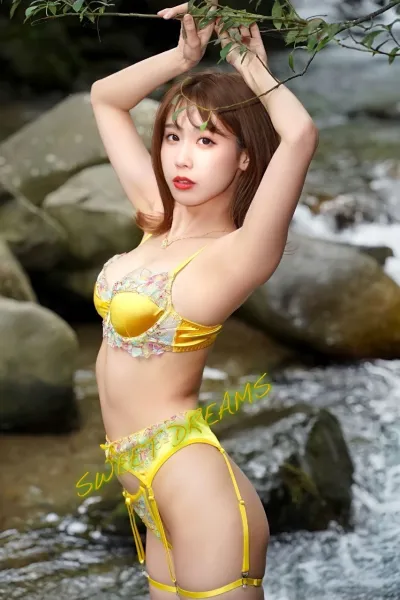 only-girls image