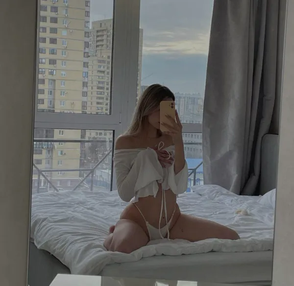 amateur-blonde-body-74